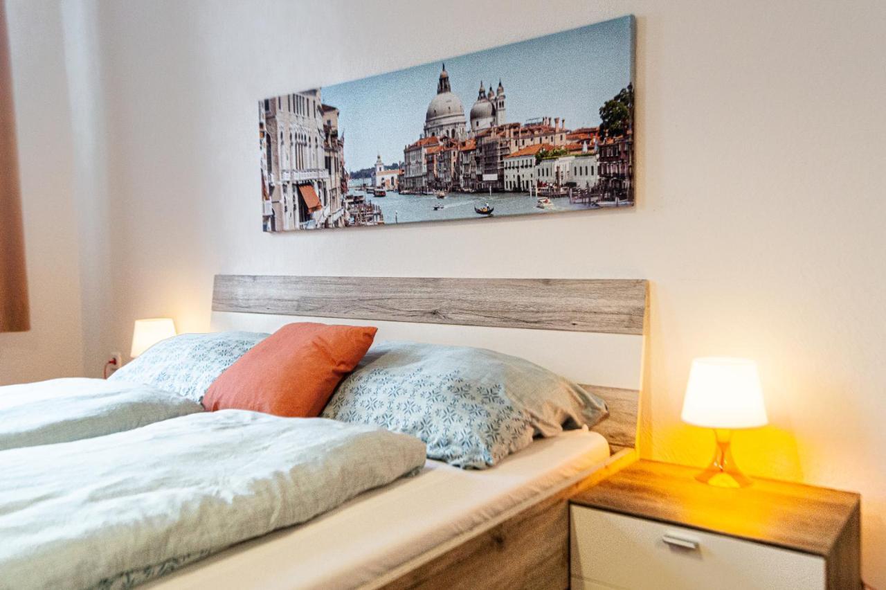 Comfy 2Br- Apartment Near Wiener Stadthalle المظهر الخارجي الصورة