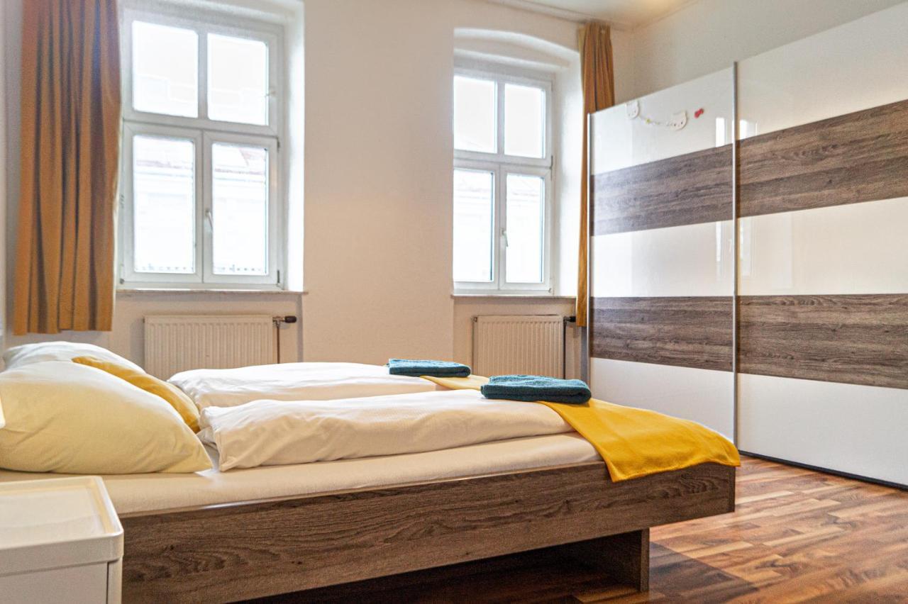 Comfy 2Br- Apartment Near Wiener Stadthalle المظهر الخارجي الصورة