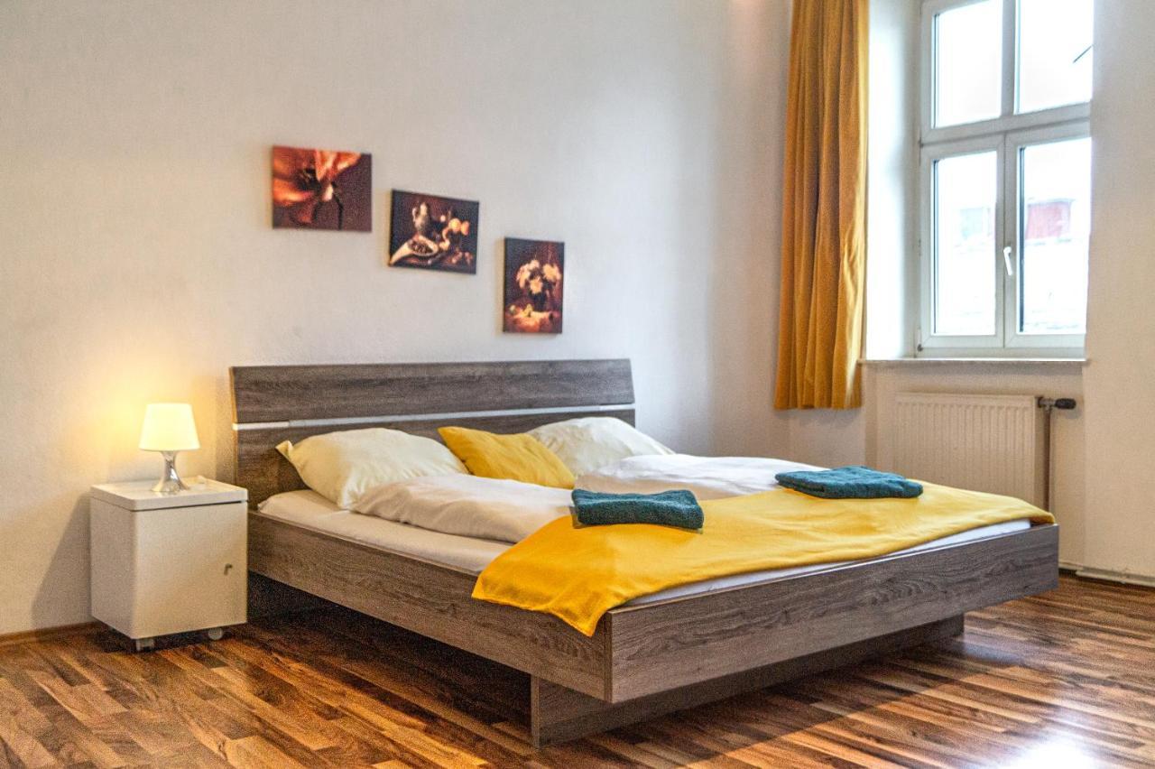 Comfy 2Br- Apartment Near Wiener Stadthalle المظهر الخارجي الصورة